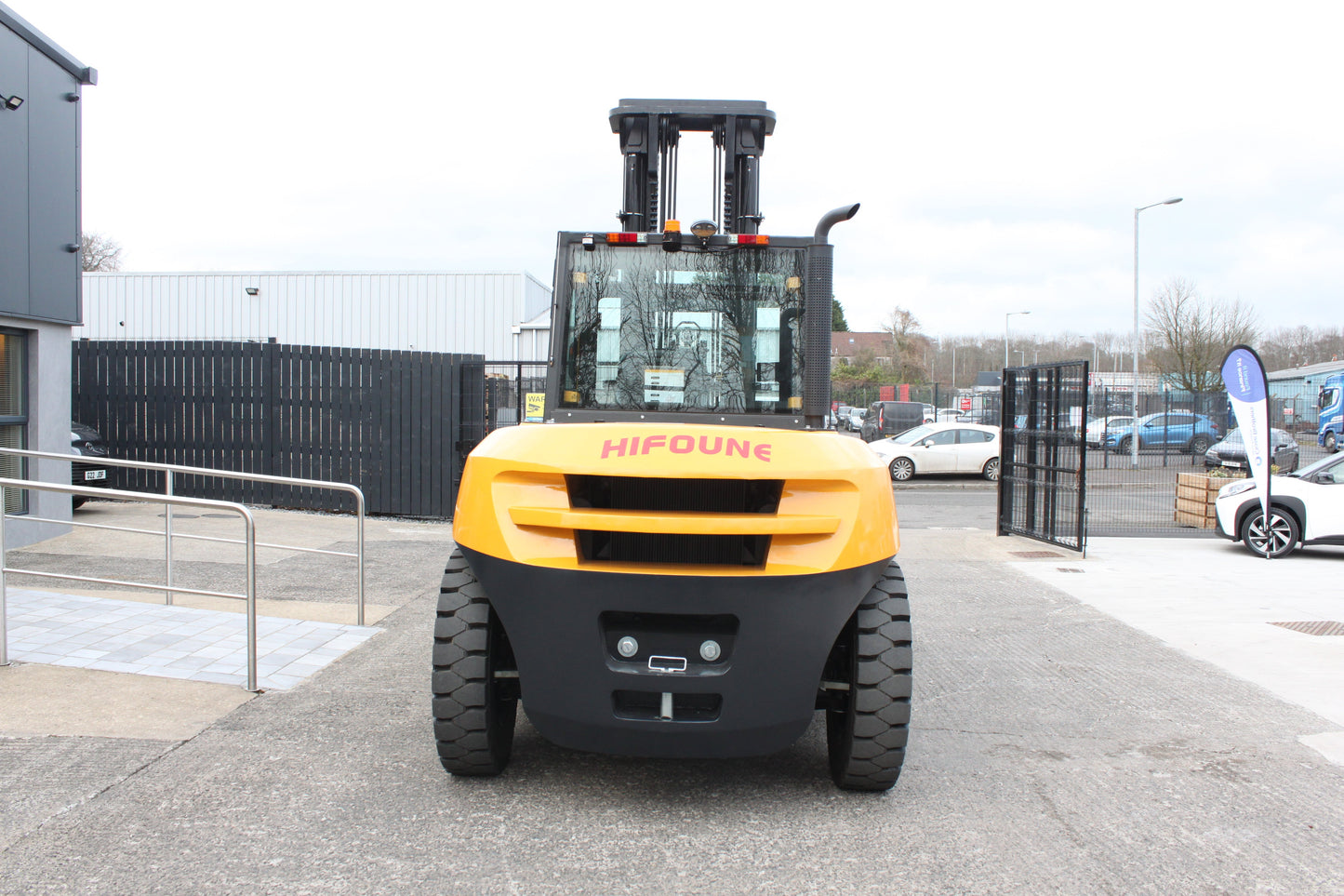 Hifoune FD10T 10T diesel forklift with full cab & rotator clamp | Triplex mast
