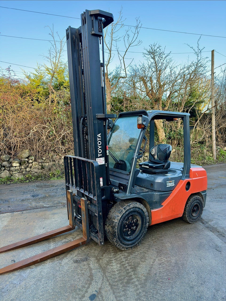 Toyota 8FDJF35 Counterbalance Forklift