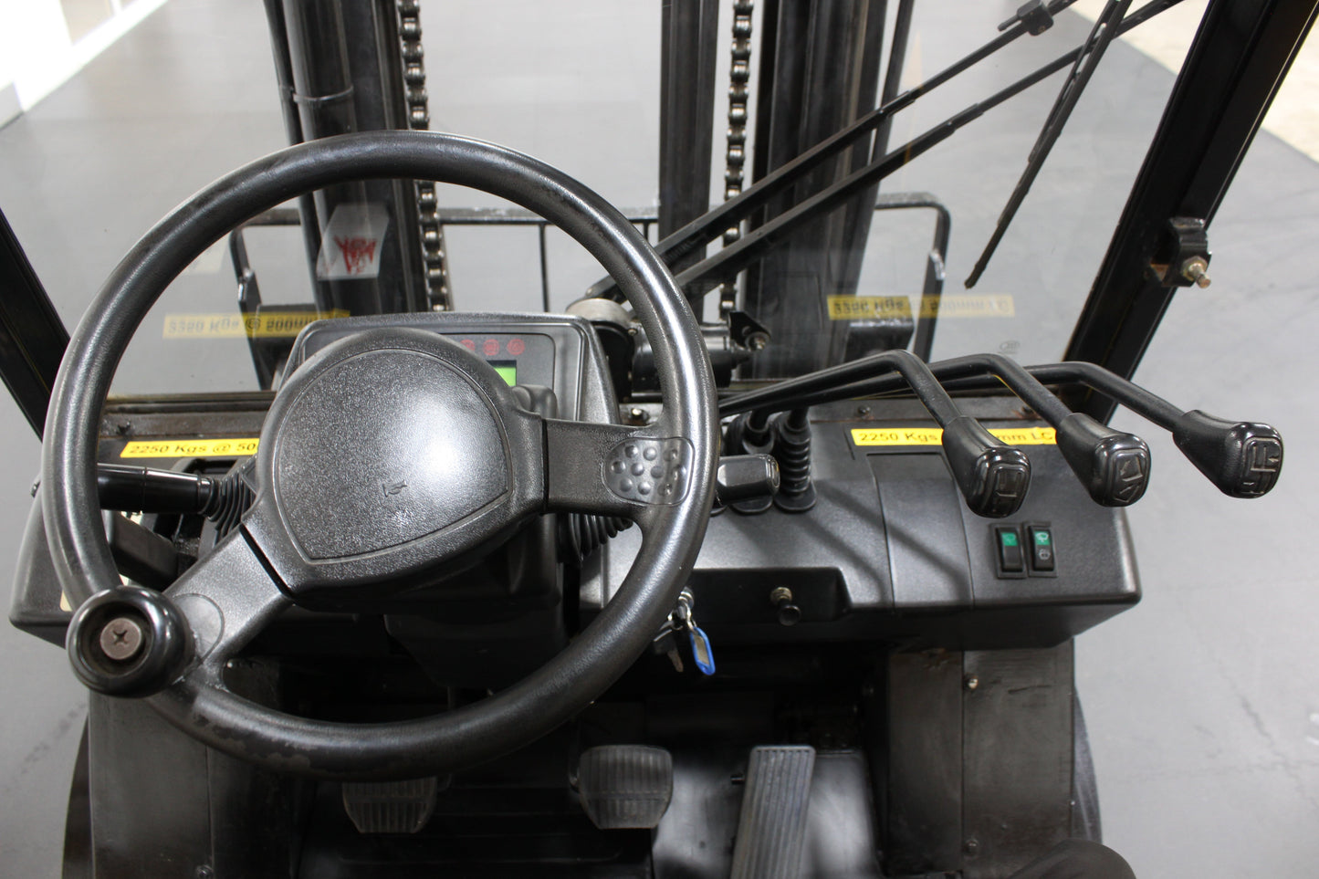 EP CPCD25T8 – Full Cab