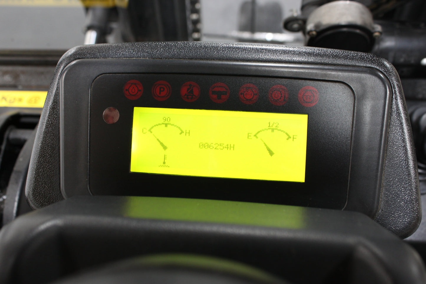 EP CPCD25T8 – Full Cab