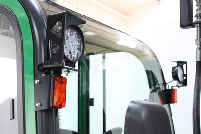 giraffe GBL25 Premium | Full Cab Lithium Electric Counterbalance | 4-Wheel Forklift