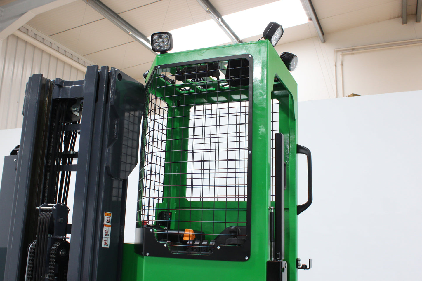 Mima mq25 multi-directional side loader forklift