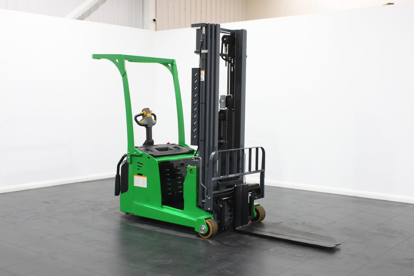 Mima mbb20 electric counterbalance stacker