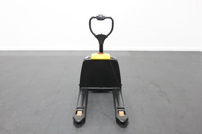 WELLFORCE F4 Powered Pallet Truck (UK Spec 680x1000mm)