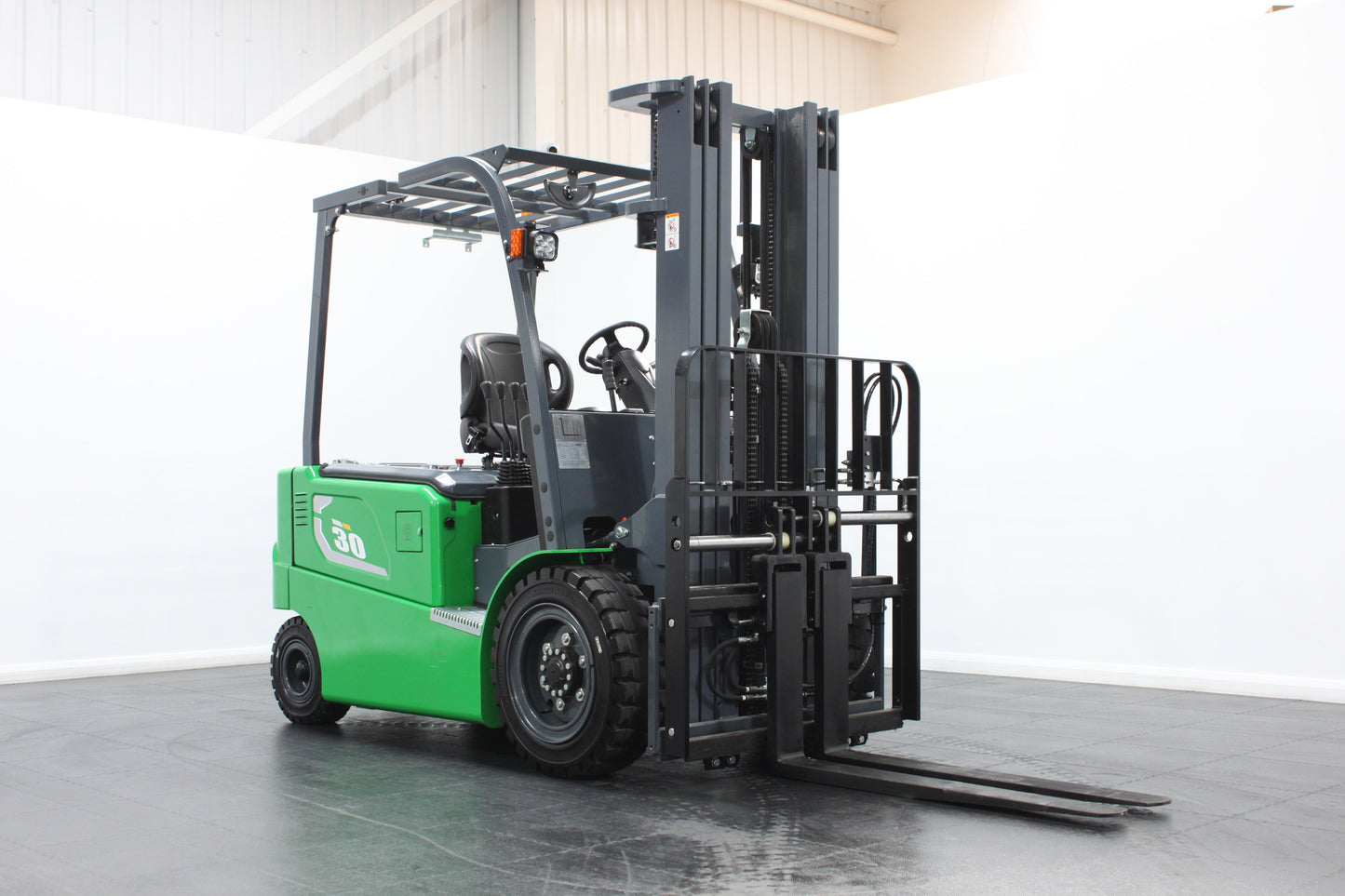Mima mk30 - Open cab lithium electric counterbalance