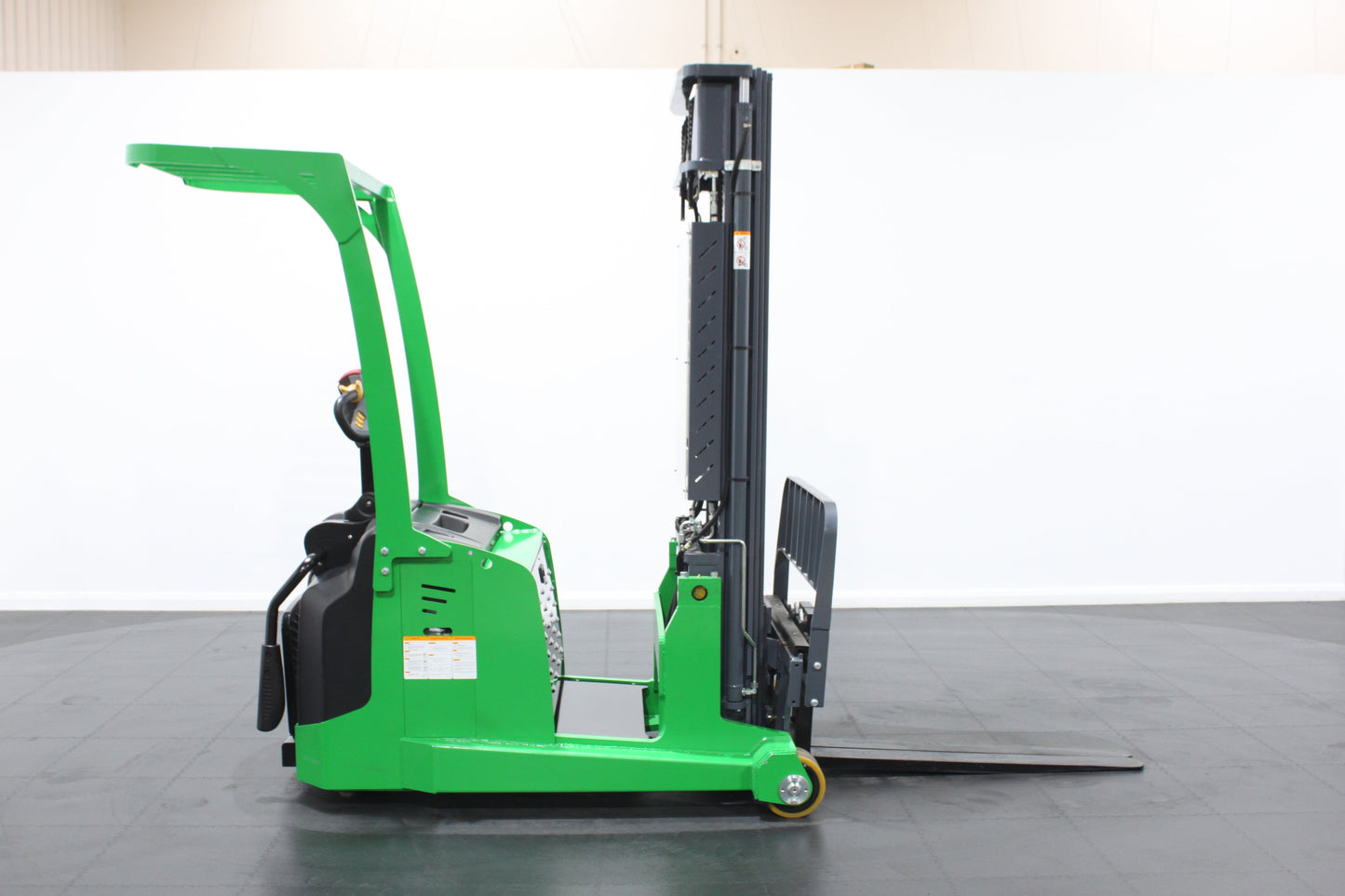 Mima mbb20 electric counterbalance stacker