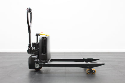 WELLFORCE F4 Powered Pallet Truck (UK Spec 680x1000mm)