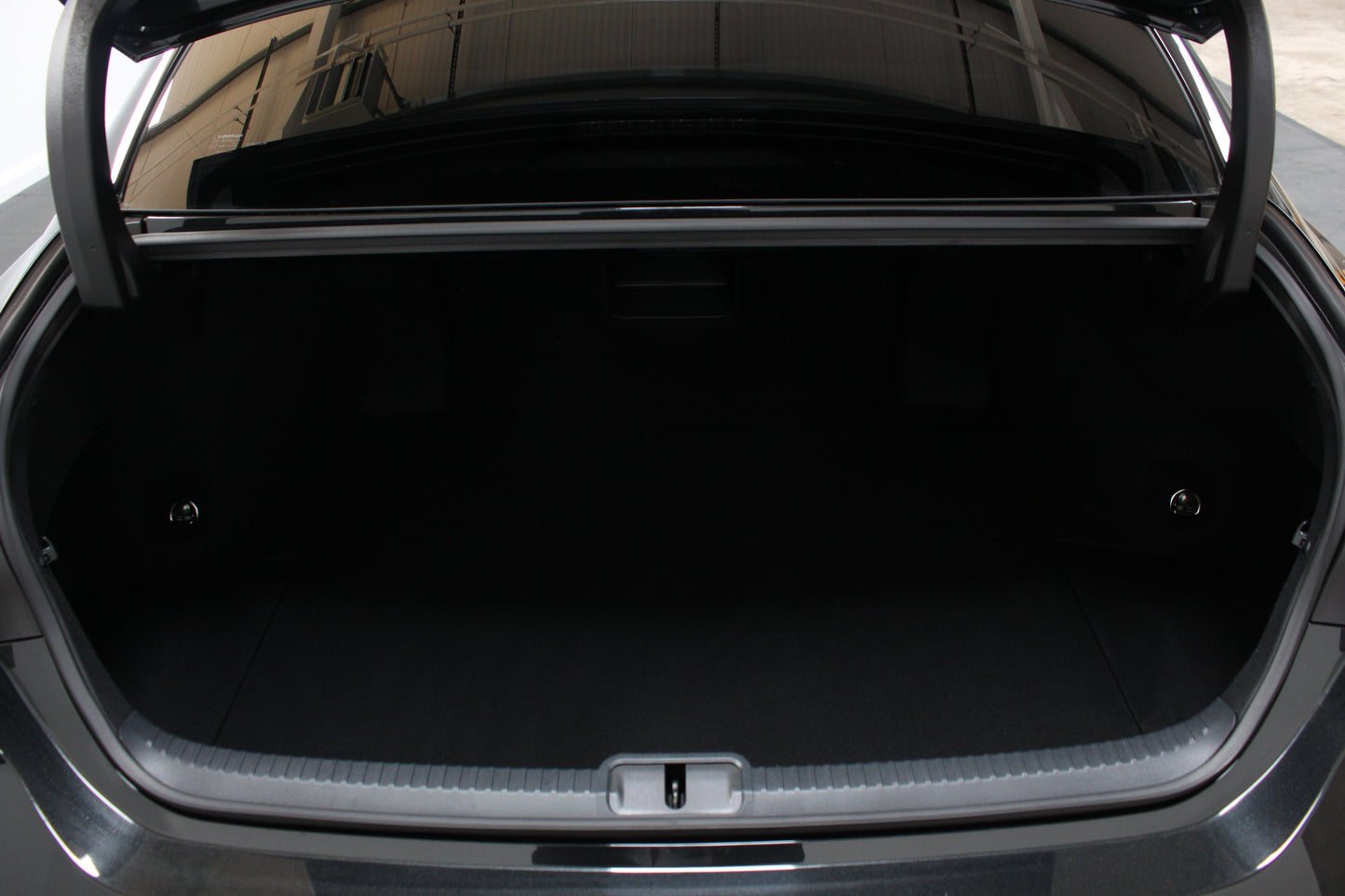Lexus ES 300h 2.5 F-Sport 4dr CVT