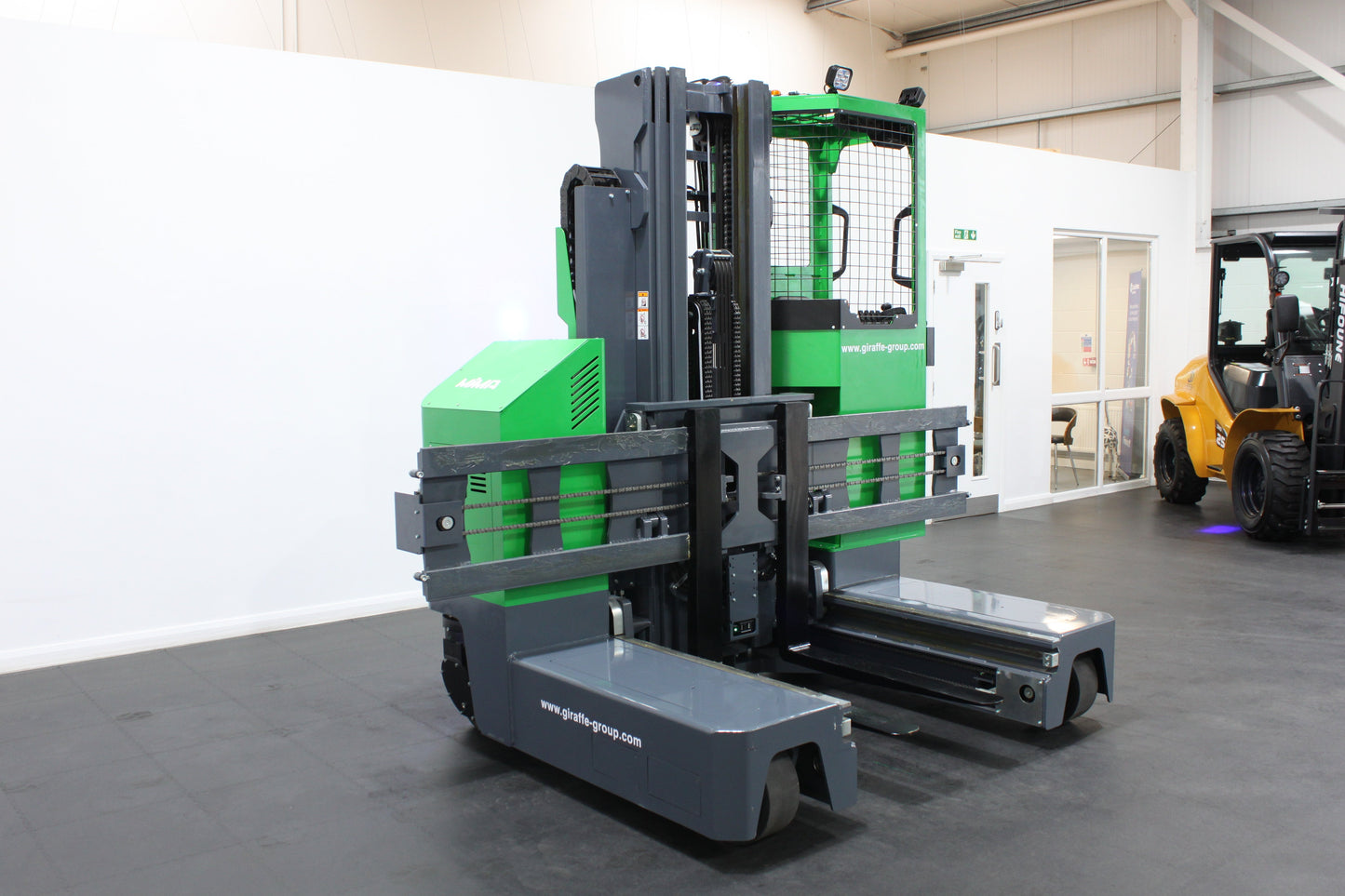 Mima mq25 multi-directional side loader forklift