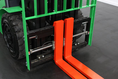 giraffe GBL30 Premium Plus Advanced Pedestrian Safety Full Cab 3.0T | Full Cab Diesel Counterbalance | 4-Wheel Forklift