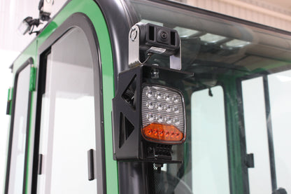 giraffe GBL30 Premium Plus Advanced Pedestrian Safety Full Cab 3.0T | Full Cab Diesel Counterbalance | 4-Wheel Forklift