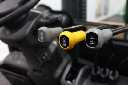 giraffe FD25 Premium| Half Cab Diesel Counterbalance | 4-Wheel Forklift