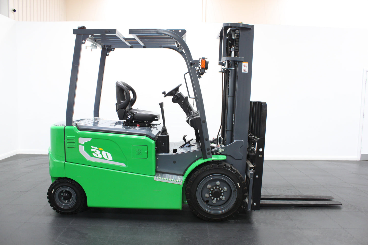 Mima mk30 - Open cab lithium electric counterbalance