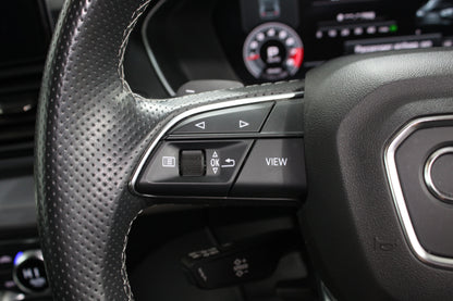 Audi Q5 45 TFSI Quattro S Line 5dr S Tronic [Tech Pro]