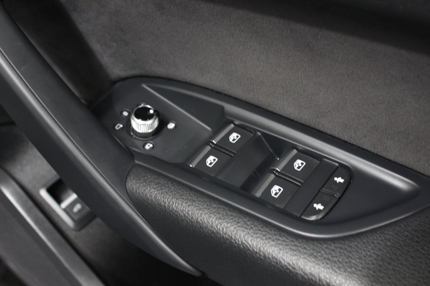 Audi Q5 45 TFSI Quattro S Line 5dr S Tronic [Tech Pro]