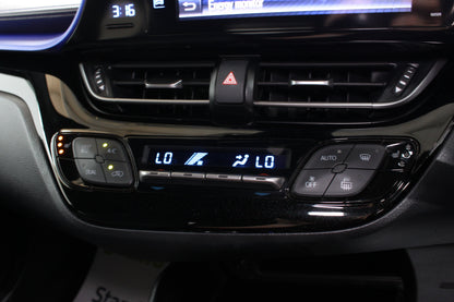 Toyota C-HR 1.8 Hybrid Dynamic 5dr CVT