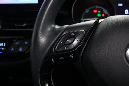 Toyota C-HR 1.8 Hybrid Design 5dr CVT