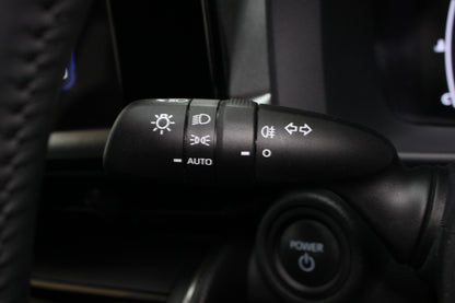 Toyota C-HR 1.8 Hybrid Icon 5dr CVT New Model