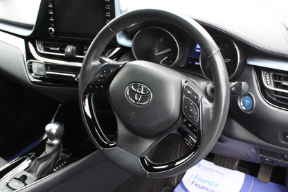 Toyota C-HR 1.8 Hybrid Design 5dr CVT
