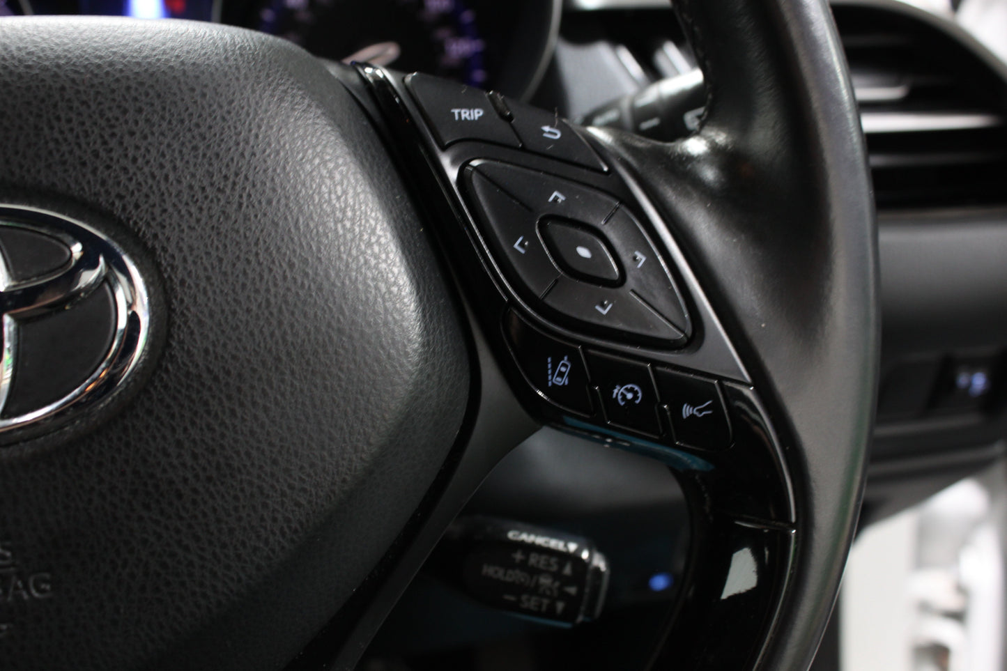 Toyota C-HR 1.8 Hybrid Icon 5dr CVT