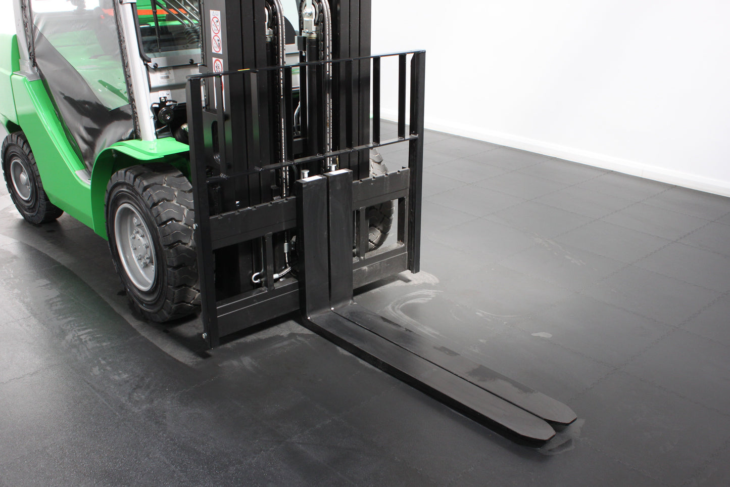 Cesab m330dv torque converter diesel counterbalance forklift - Pvc full cab