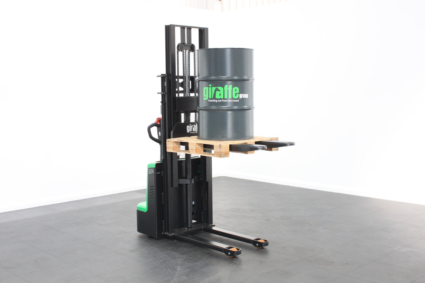 giraffe GES15M-25 Electric Pallet Stacker – 1,500kg Capacity | Lithium-Ion Electric