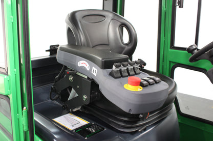 giraffe FD30 Premium Plus Adv Safety  | Full Cab Diesel Counterbalance  | 4-Wheel Forklift