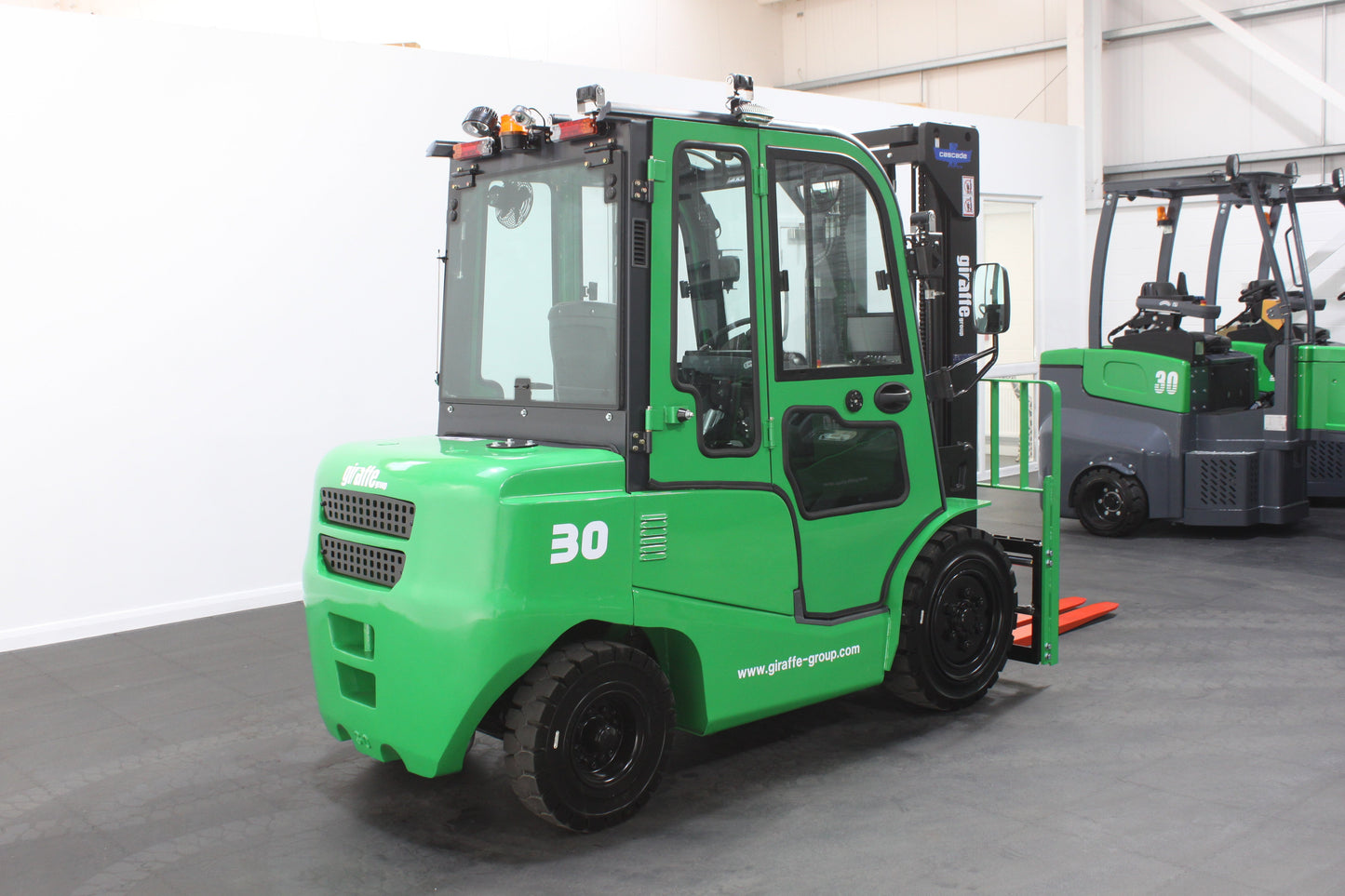 giraffe FD30 Premium Plus Adv Safety  | Full Cab Diesel Counterbalance  | 4-Wheel Forklift
