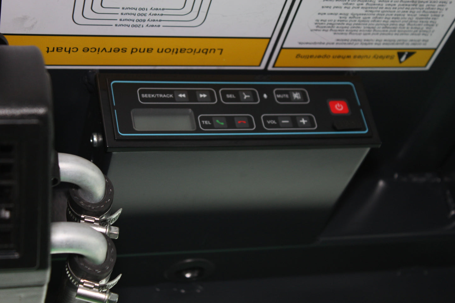 giraffe FD25 Premium Plus Advanced Pedestrian Safety | Full Cab Diesel Counterbalance | 4-Wheel Forklift