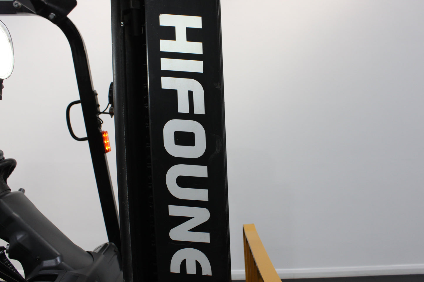 HIFOUNE FD25T – Open Cab