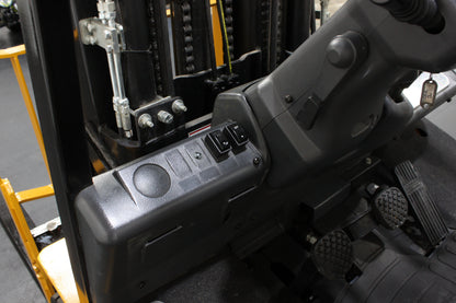 HIFOUNE FD25T – Open Cab