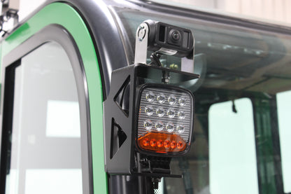 giraffe GBL25 Premium Plus ADV Safety | Full Cab Lithium Electric Counterbalance | 4-Wheel Forklift