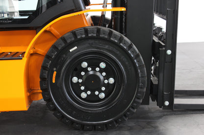 Hangcha XE425T 2.5T Long Range  | Full Cab Lithium Counterbalance | 4-Wheel Forklift