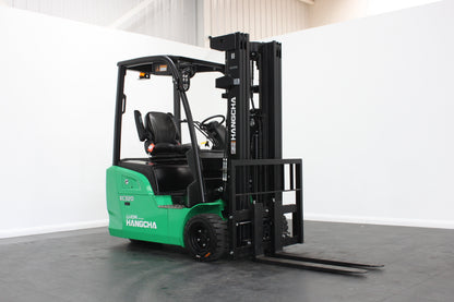 Hangcha XC320 2.0T | Half Cab Lithium Counterbalance | 3-Wheel Forklift