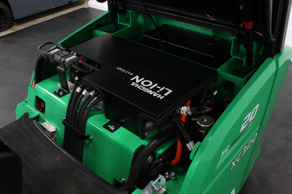 Hangcha XC320 2.0T | Half Cab Lithium Counterbalance | 3-Wheel Forklift