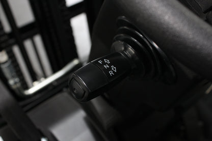Hangcha XC320 2.0T | Half Cab Lithium Counterbalance | 3-Wheel Forklift