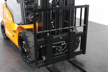 Hangcha XE435T 3.5T | Full Cab Lithium Counterbalance | 4-Wheel Forklift