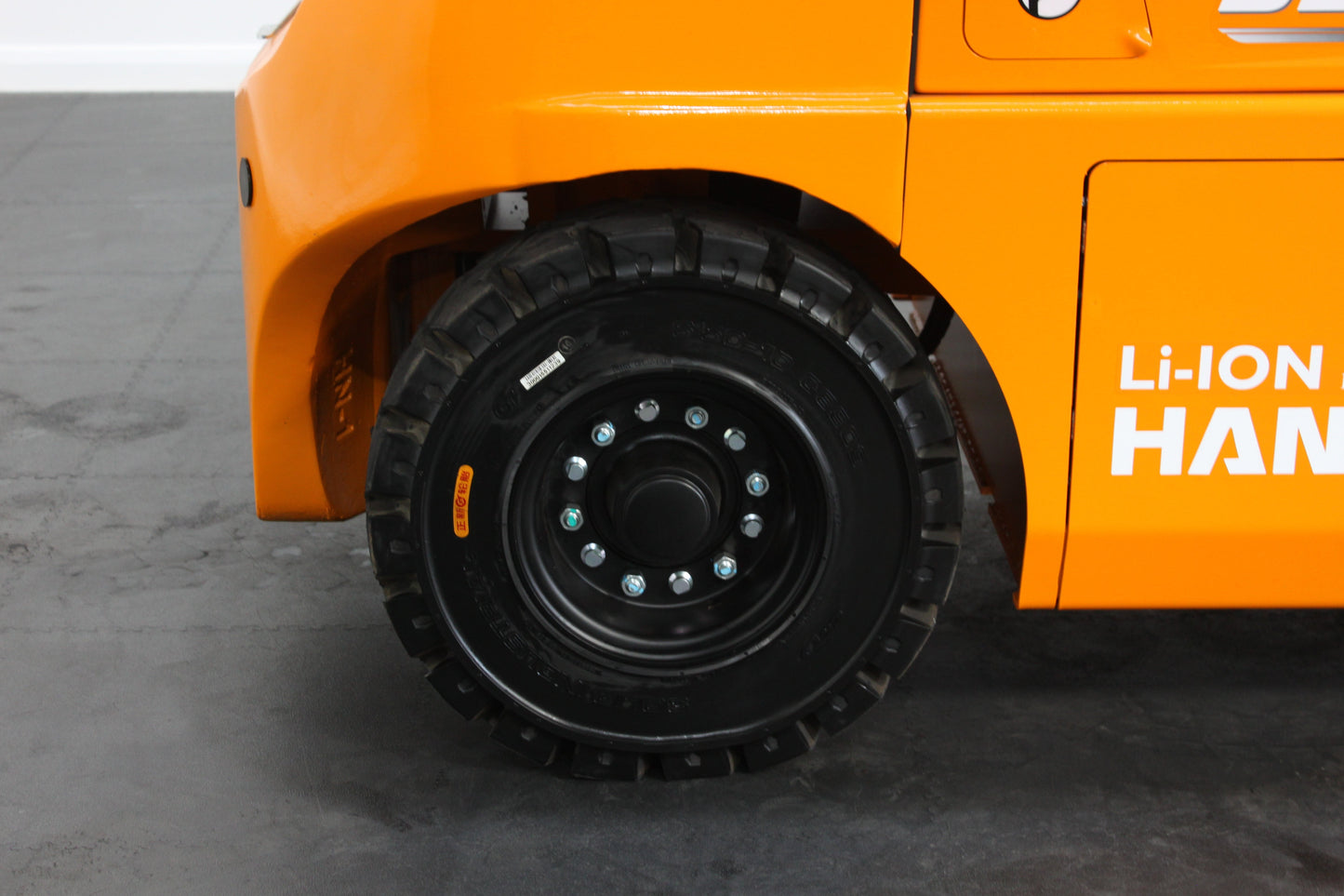 Hangcha XE435T 3.5T | Semi Cab Lithium Counterbalance | 4-Wheel Forklift