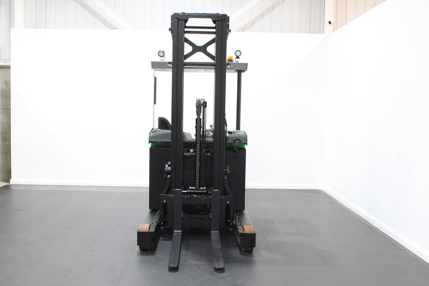 CESAB R116 Electric Reach Truck