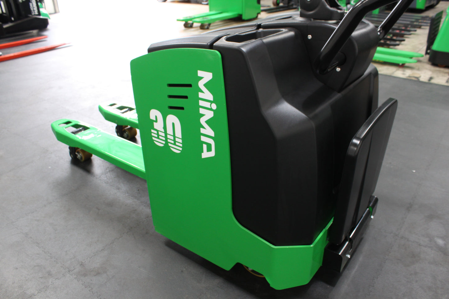 MiMA ME30 3.0Ton Heavy Duty Lithium Electric Stand-on Pallet truck