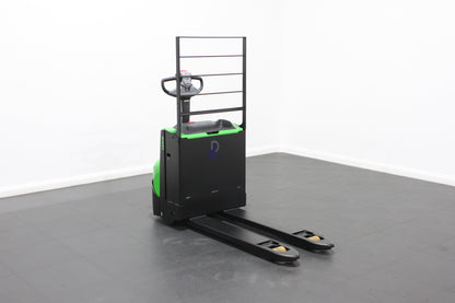 CESAB P220 – Pedestrian Powered Pallet Truck
