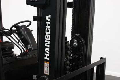Hangcha XF2-35D 3.5T | Half Cab Diesel Counterbalance | 4-Wheel Forklift