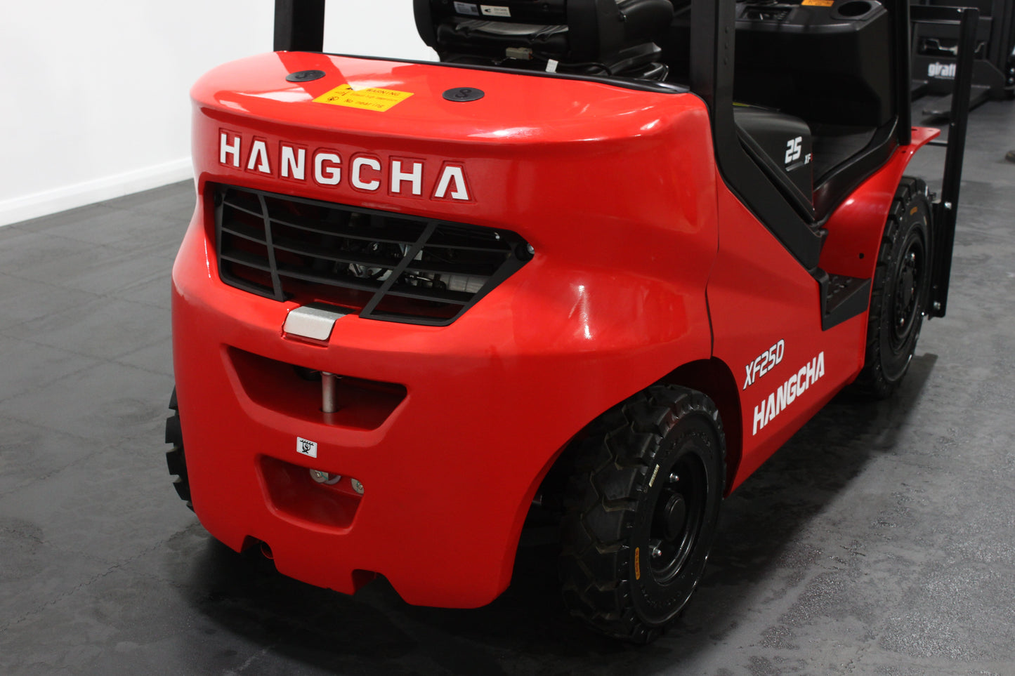 Hangcha XF2-25D 2.5T | Half Cab Diesel Counterbalance | 4-Wheel Forklift