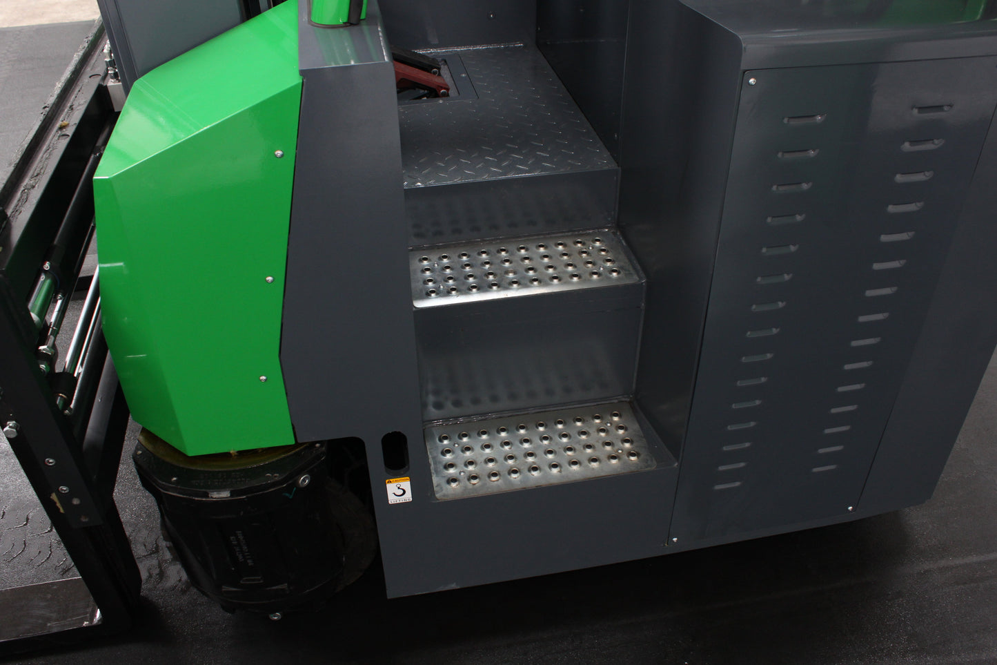 Mima mqk30 - Multidirectional counterbalance forklift