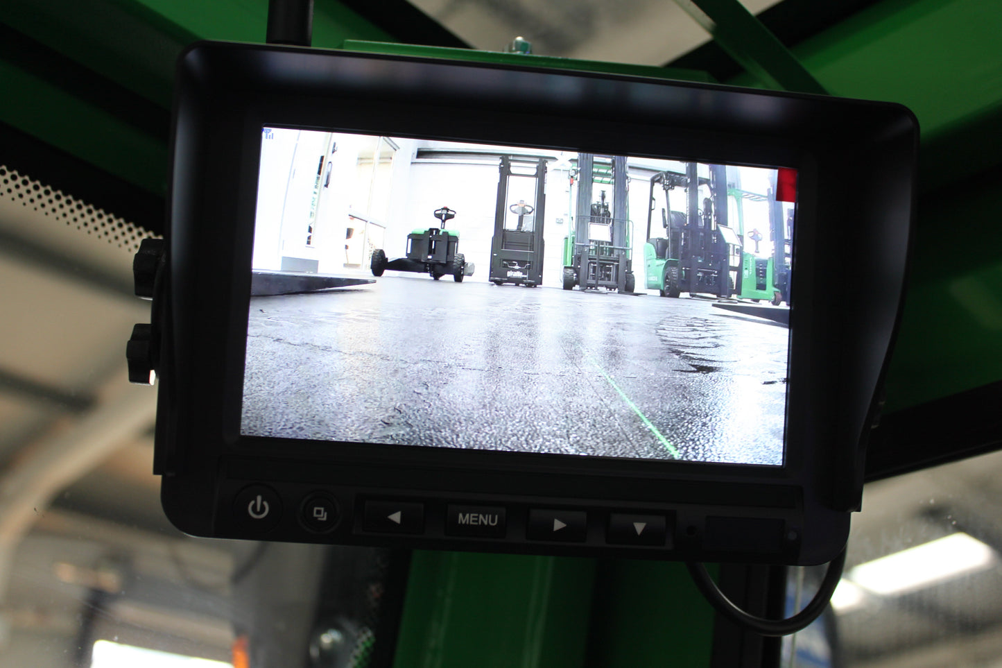 Mima mqk30 - Multidirectional counterbalance forklift