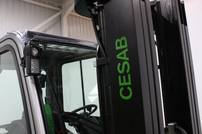 CESAB M325DV Torque Converter Diesel Counterbalance Forklift - Full Cab