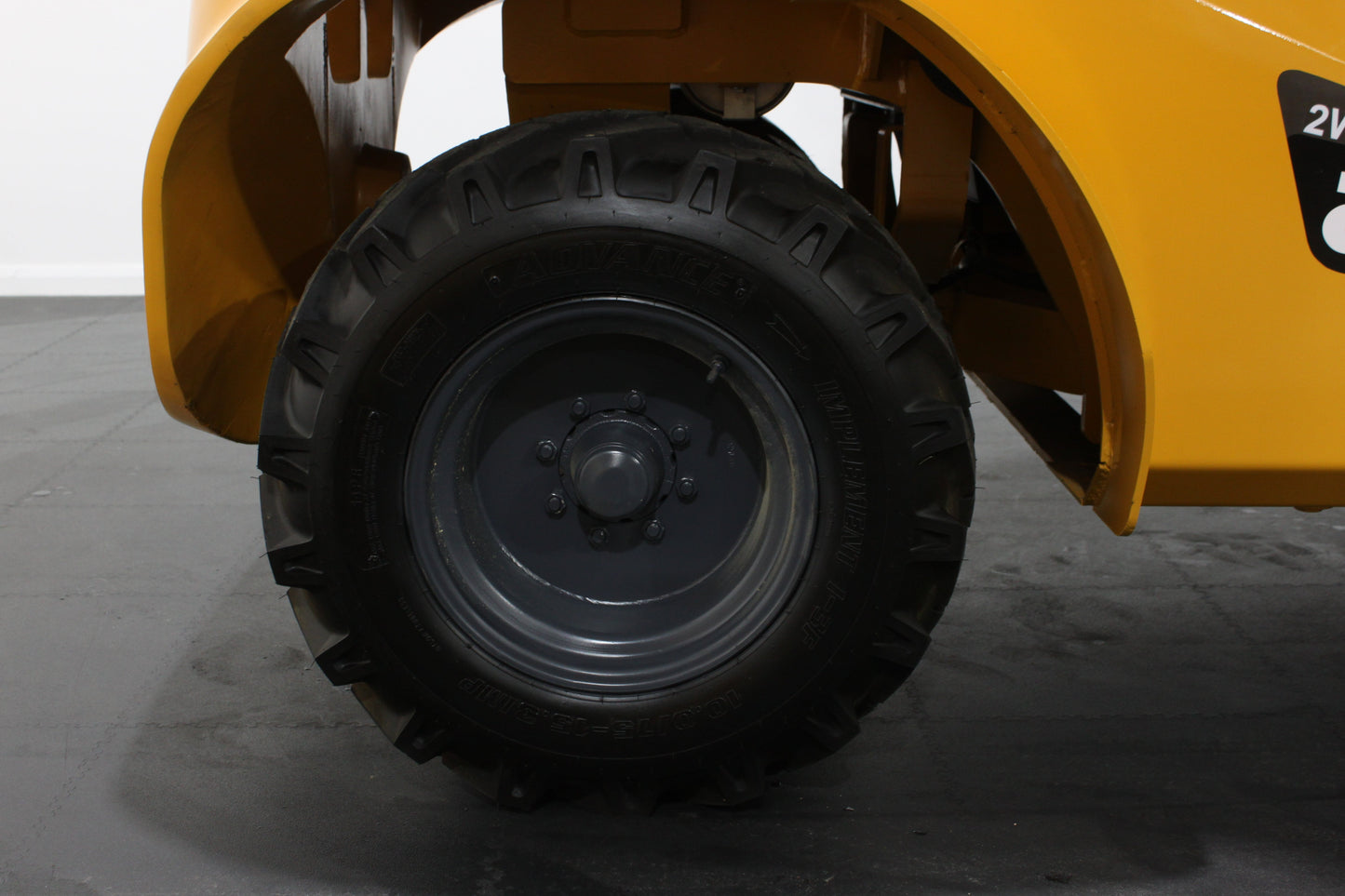 Hifoune CPCD25-2WD - Full cab - Rough terrain forklift