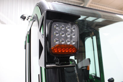 giraffe FD40 Premium | Full Cab Diesel Counterbalance | 6M Triplex 4-Wheel Forklift