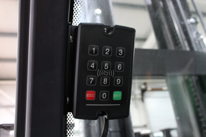 giraffe FD40 Premium | Full Cab Diesel Counterbalance | 6M Triplex 4-Wheel Forklift