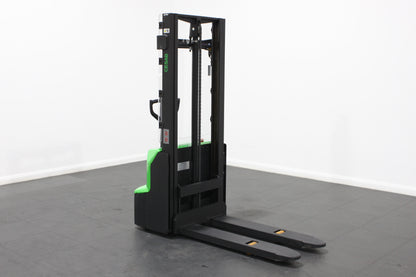 CESAB S010i Lithium Electric Pallet Stacker